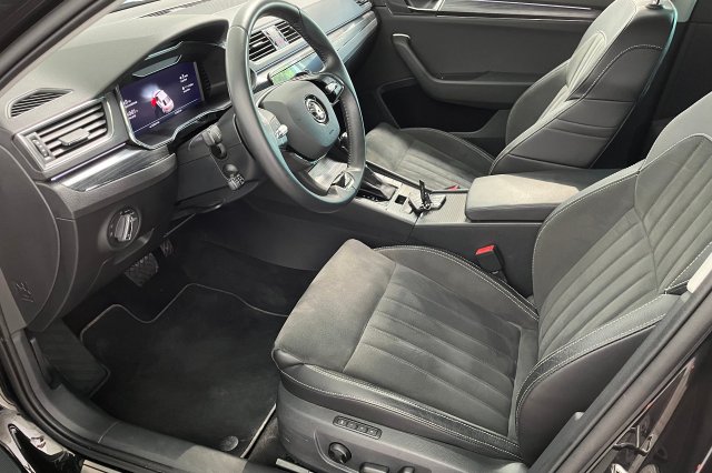 Škoda Superb galerie