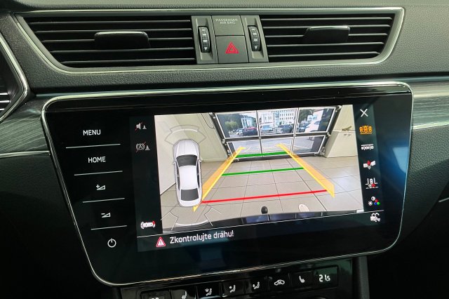 Škoda Superb galerie