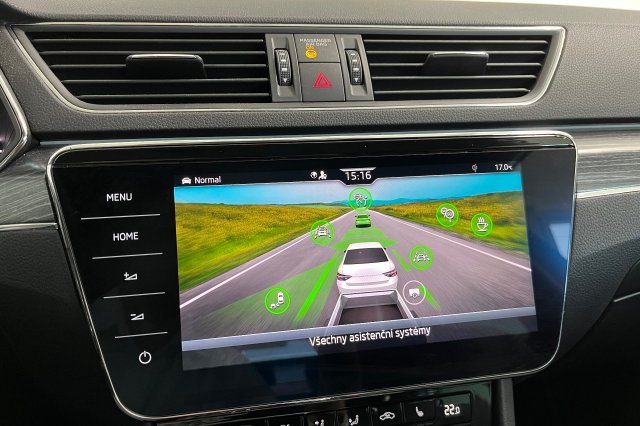 Škoda Superb galerie