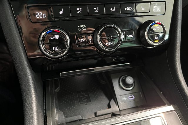 Škoda Superb galerie