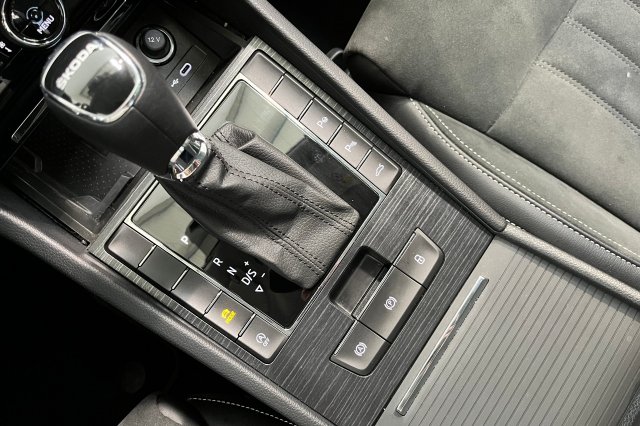 Škoda Superb galerie