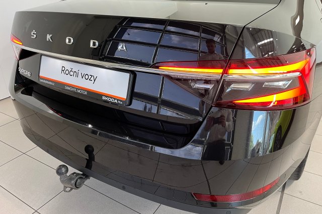 Škoda Superb galerie